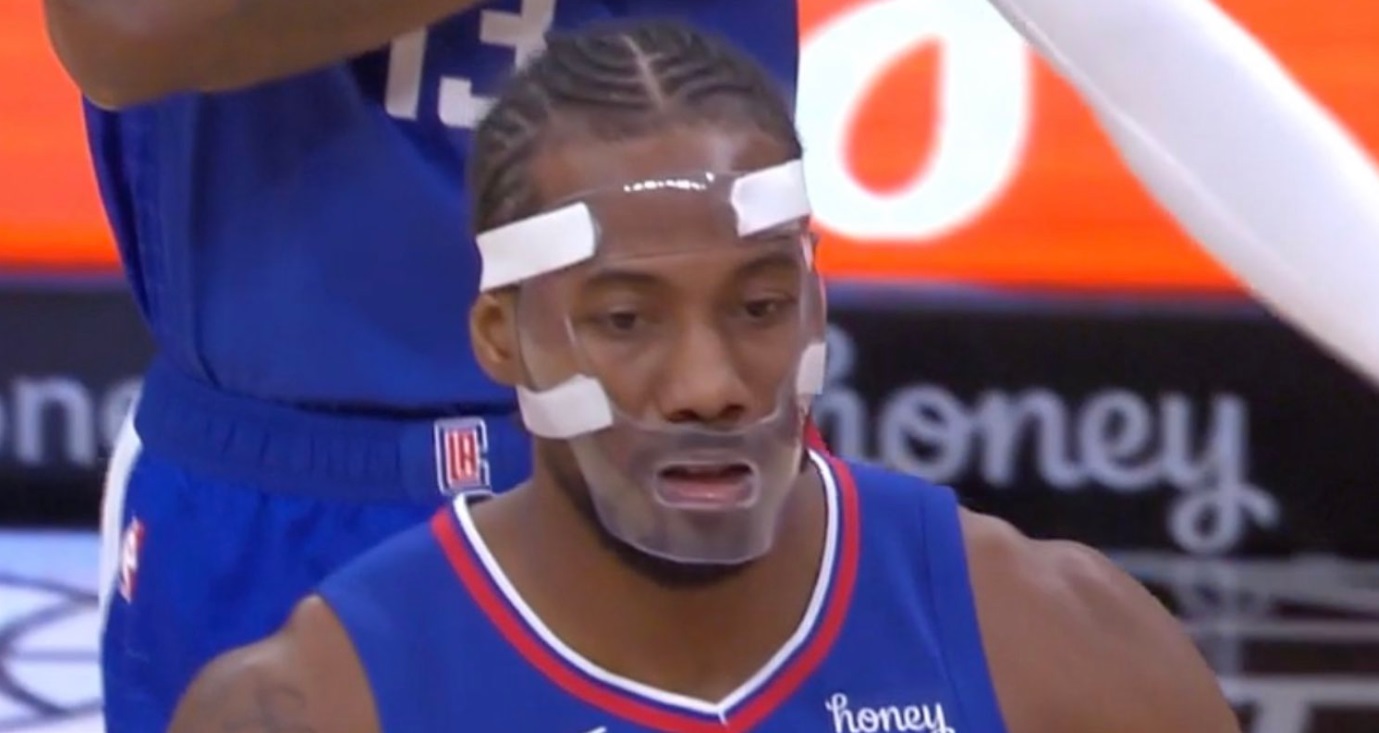 PHOTO Kawhi Leonard Looks Like A Robot With Mask Over His Face To Protect His Lacerated Face