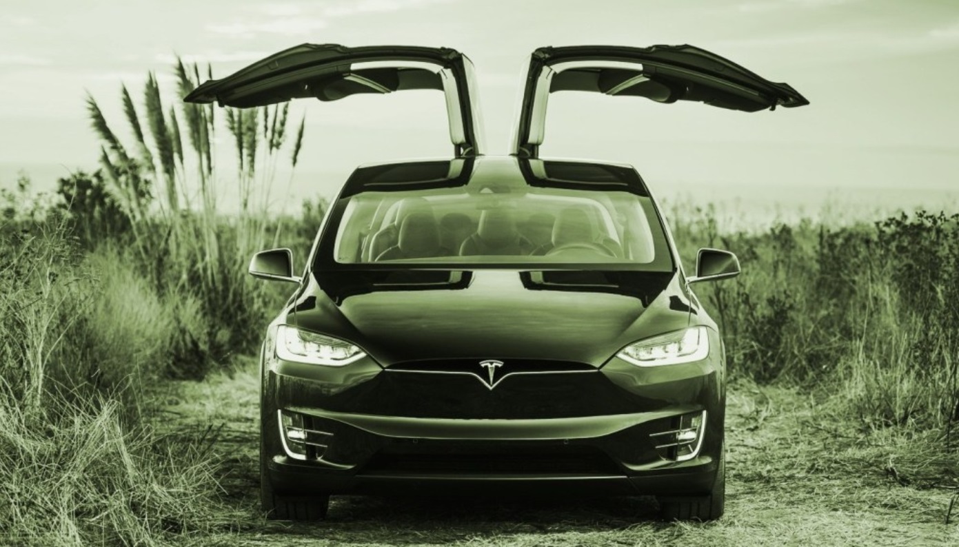 PHOTO Tesla Cybertruck With Doors