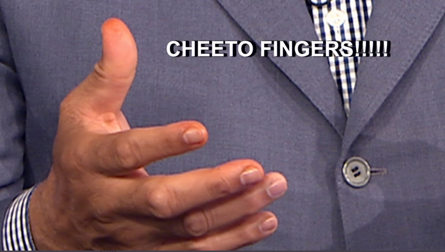 PHOTO Charles Barkley Has Cheetos All Over His Fingers
