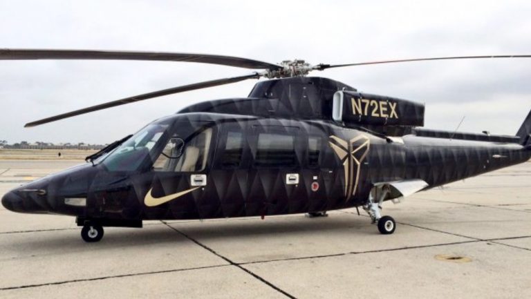 PHOTO Close Up Of Kobe Bryant's Sikorsky S-76 N72EX Helicopter Had Nike
