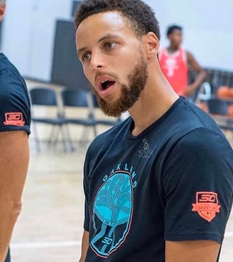 PHOTO Steph Curry With The Biggest Are You Kidding Me Face