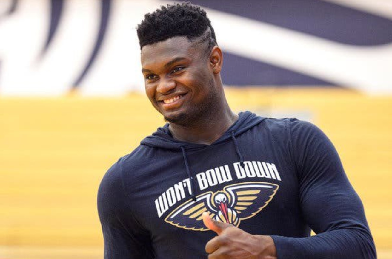 PHOTO Zion Williamson Looking Ripped In A Won't Bow Down Pelicans Hoodie
