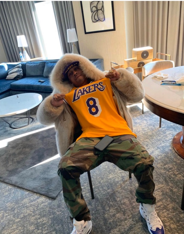PHOTO Allen Iverson In His Mansion Wearing Kobe Bryant Jersey Before All-Star Game