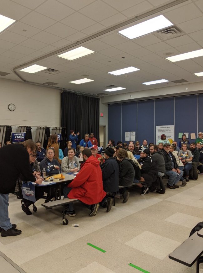 PHOTO Andrew Yang Supporters At Iowa Caucuses Is Only TWO Tables Of People