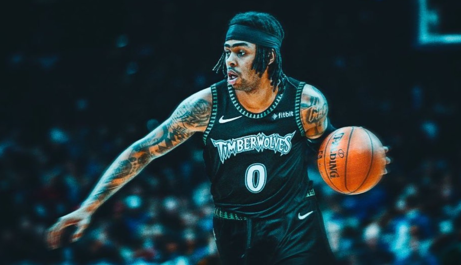 PHOTO D'Angelo Russell In A Timberwolves Jersey