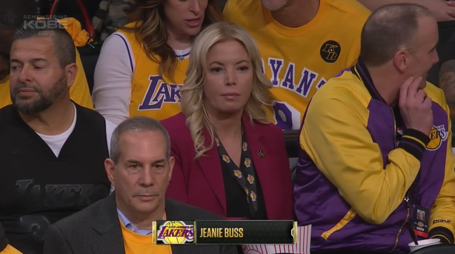 PHOTO Jeanie Buss Eating Popcorn During Lakers Blazers Game After Kobe Tribute