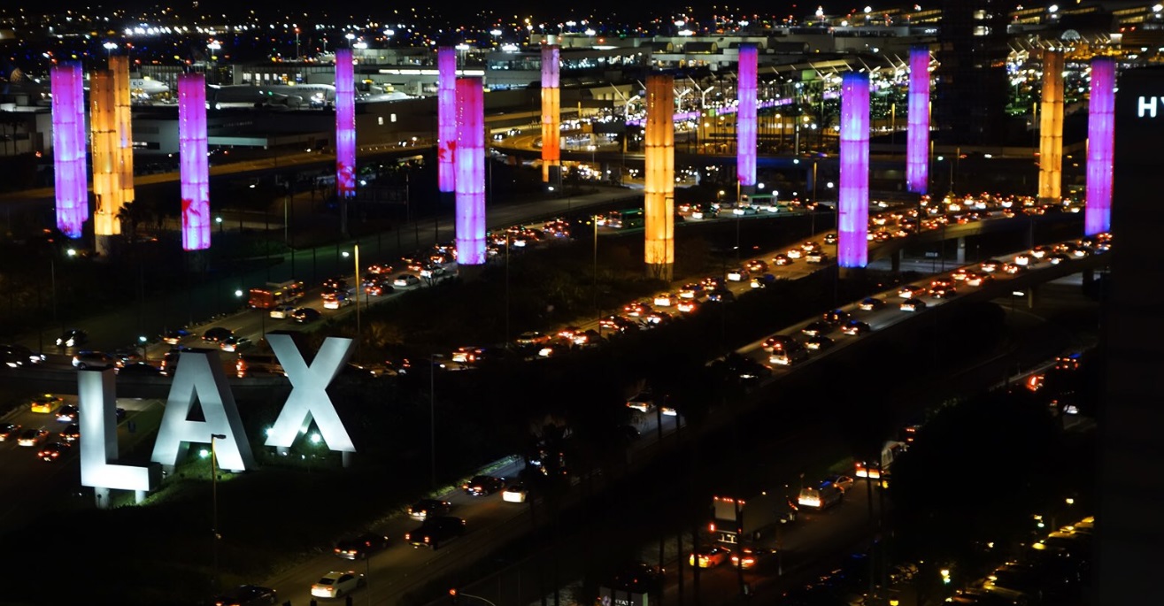 PHOTO LAX Airport Lit Up Purple And Gold For Kobe Bryant