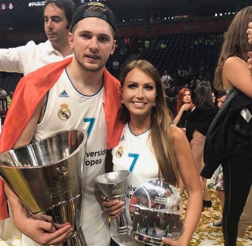 PHOTO Luka Doncic With His Side Bae