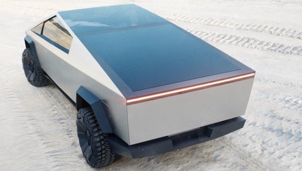 PHOTO Tesla Cybertruck Driving On White Sand