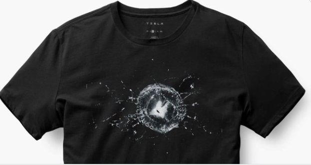 PHOTO Shattered Tesla Cybertruck T-Shirt