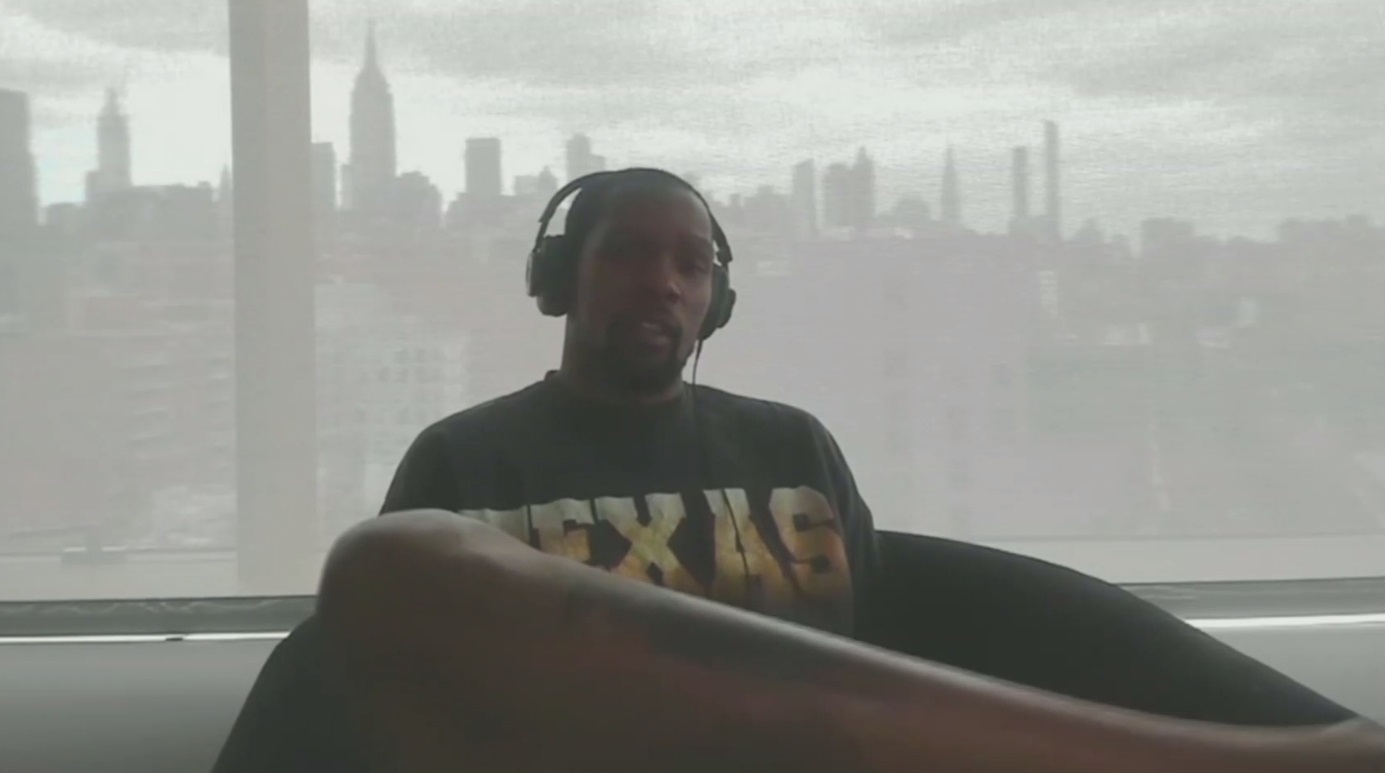PHOTO The View From Kevin Durant's Penthouse is Absurd With Manhattan As The Backdrop