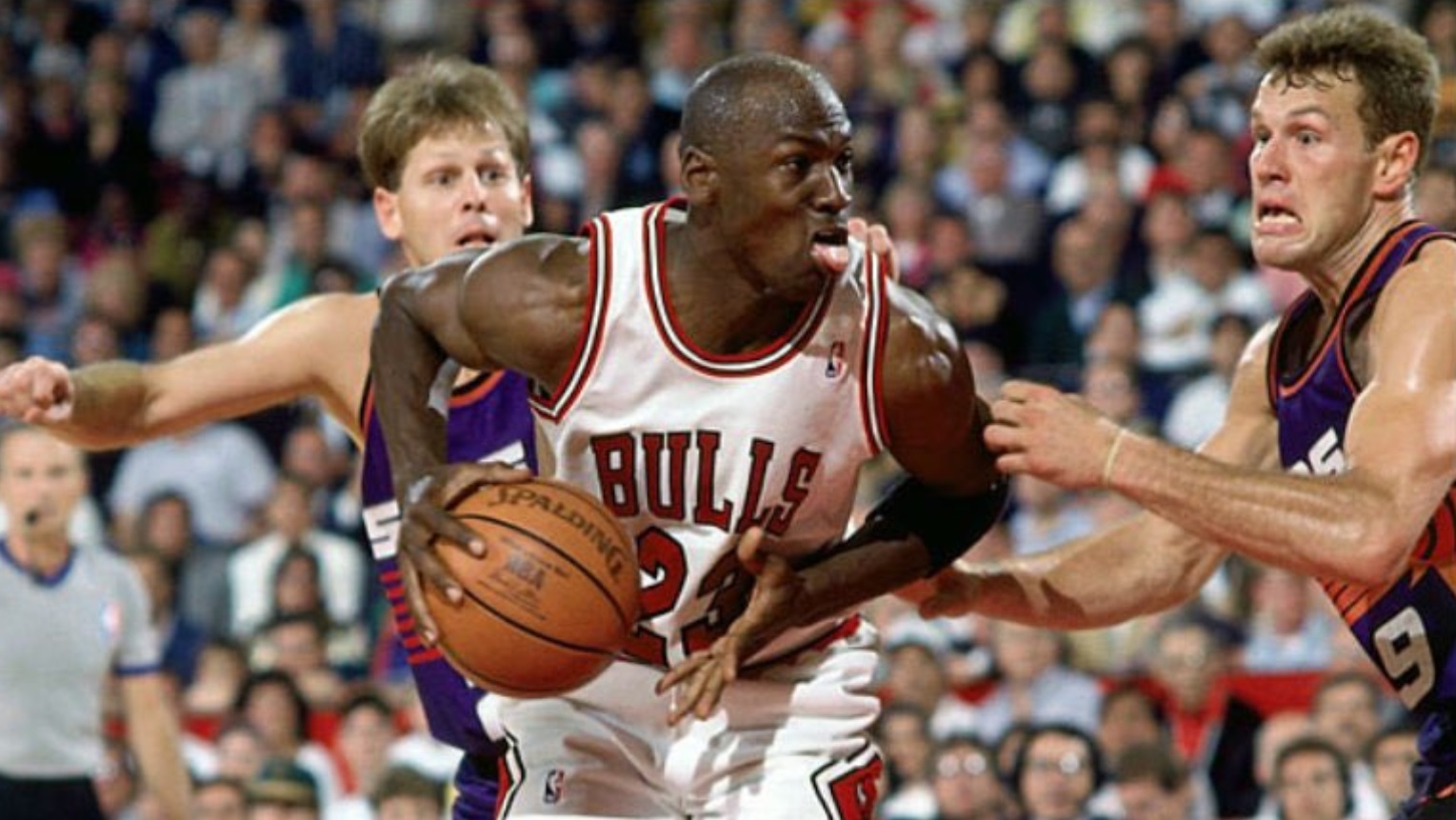 PHOTO Michael Jordan Sticking Out His Tongue As He Dominates The Phoenix Suns