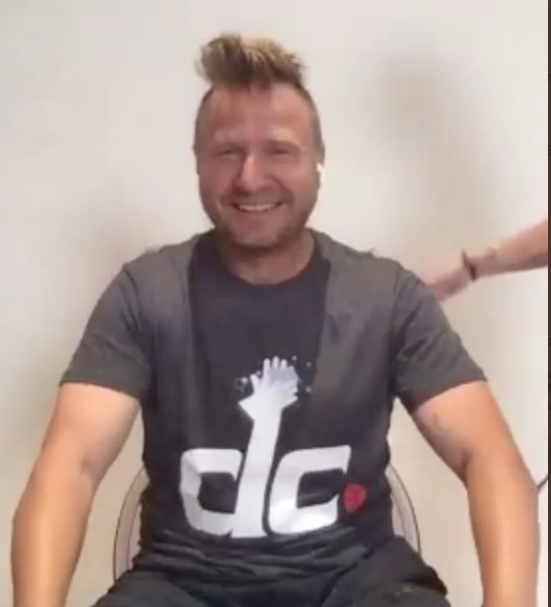 PHOTO Scott Brooks Afro Hair Blackmail