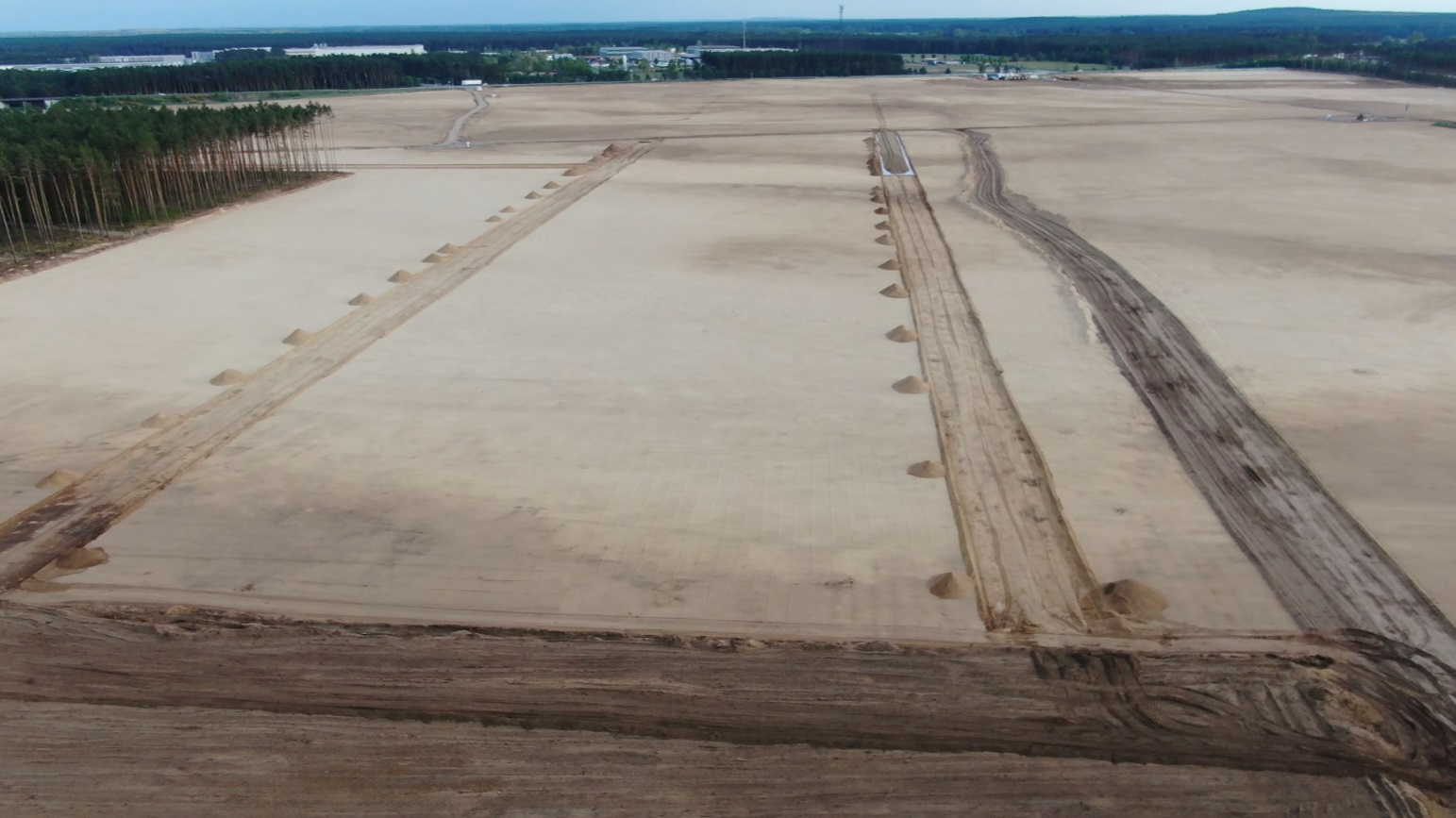 PHOTO Tesla Building Roads From Scratch At Giga Berlin 