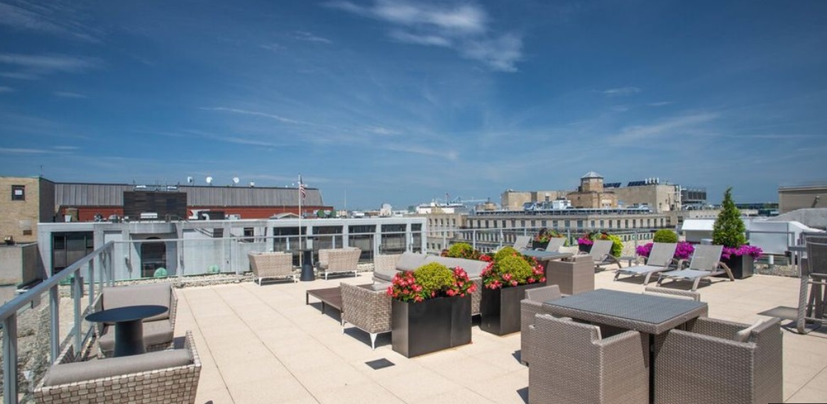 PHOTO Roof Top Balcony Of Kayleigh McEnany's DC Apartment