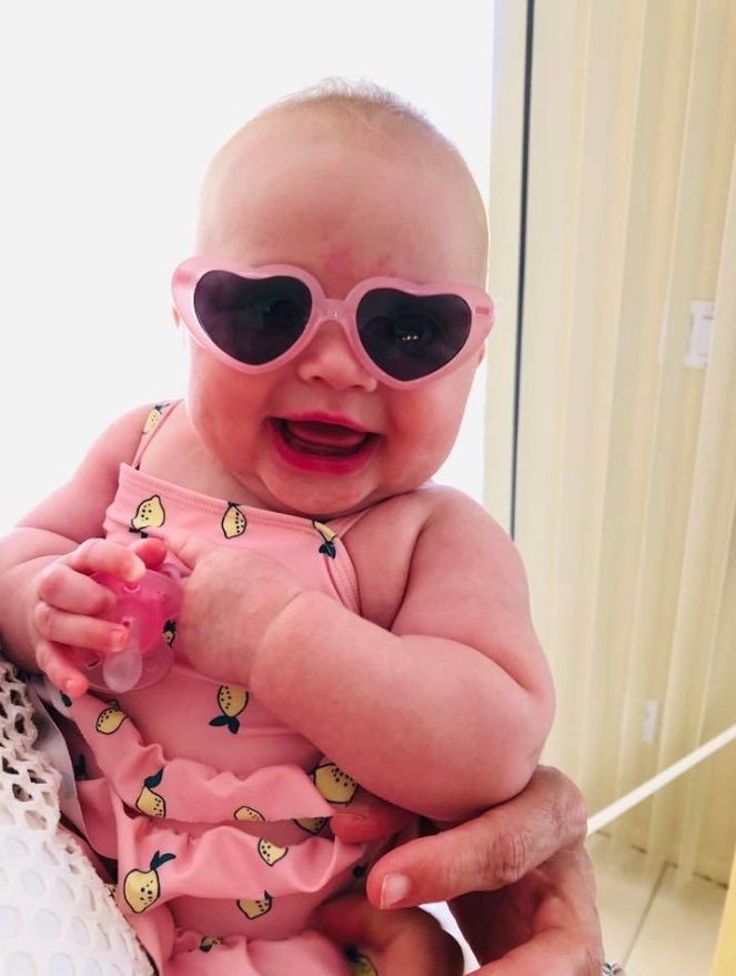 PHOTO Kayleigh McEnany's Daughter Wearing Sunglasses